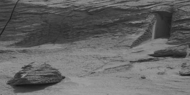 Life on the Red Planet? NASA’s Curiosity rover spots a ‘doorway’ on Mars Life on the Red Planet? NASA’s Curiosity rover spots a ‘doorway’ on Mars