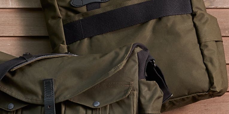 Filson Teams Up With Steve McCurry and David Alan Harvey For New Line Of Camera Bags Filson Teams Up With Steve McCurry and David Alan Harvey For New Line Of Camera Bags