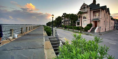 How to Create High Dynamic Range Images How to Create High Dynamic Range Images