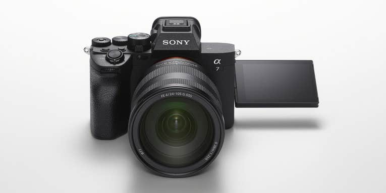 The Sony A7 IV borrows features and tech from much pricier cameras The Sony A7 IV borrows features and tech from much pricier cameras