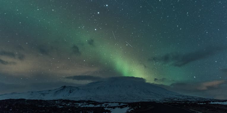 How to photograph a meteor shower How to photograph a meteor shower