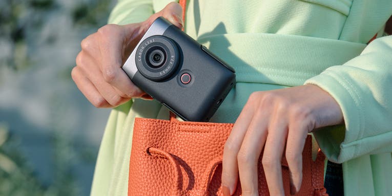 Canon announces a new line of vlogging cameras with the PowerShot V10 Canon announces a new line of vlogging cameras with the PowerShot V10