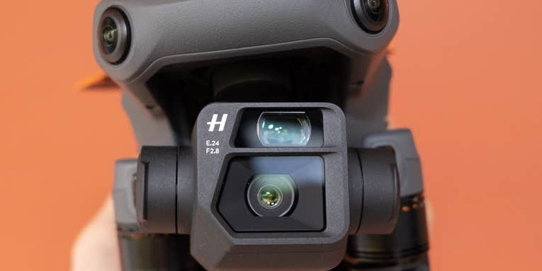 DJI Mavic 3: Hands-on with the brand’s new flagship twin-camera drone DJI Mavic 3: Hands-on with the brand’s new flagship twin-camera drone