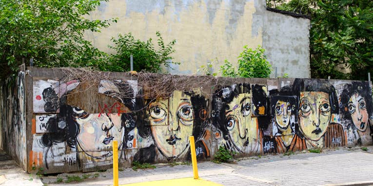 Photo challenge: Show us your favorite shots of graffiti or street art