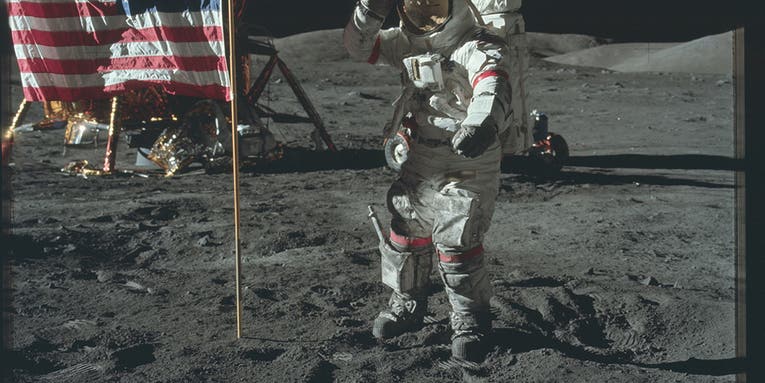 Celebrate NASA’s 60th birthday with these vintage photos from space Celebrate NASA’s 60th birthday with these vintage photos from space