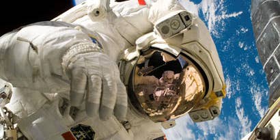 NASA Goes Digital NASA Goes Digital