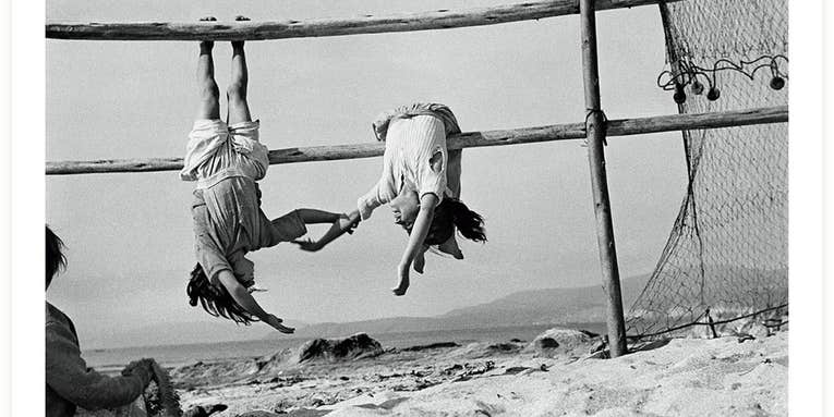 Magnum’s latest Square Print Sale showcases ‘the start of something new’ Magnum’s latest Square Print Sale showcases ‘the start of something new’