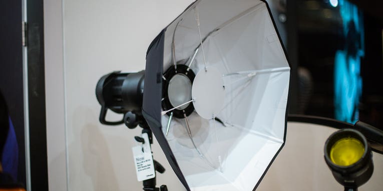 New Gear: Profoto Announces Collapsible OCF Beauty Dish Lighting Modifiers New Gear: Profoto Announces Collapsible OCF Beauty Dish Lighting Modifiers