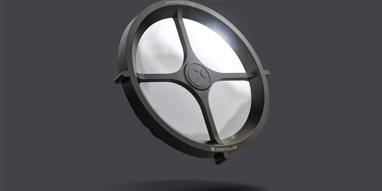 The Unistellar Smart Solar Filter allows you to safely look at the sun The Unistellar Smart Solar Filter allows you to safely look at the sun