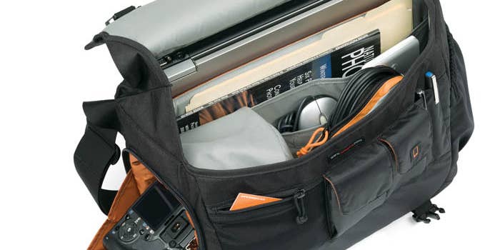 Lowepro CompuDay Photo 150 and 250 Camera Bags Lowepro CompuDay Photo 150 and 250 Camera Bags