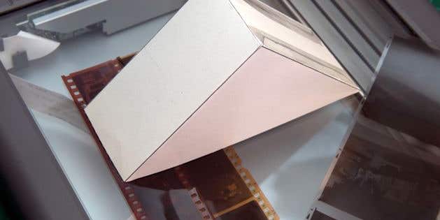 How to scan negatives using a standard scanner How to scan negatives using a standard scanner